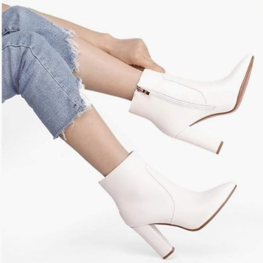 IDIFU White Ankle Boots Size 11